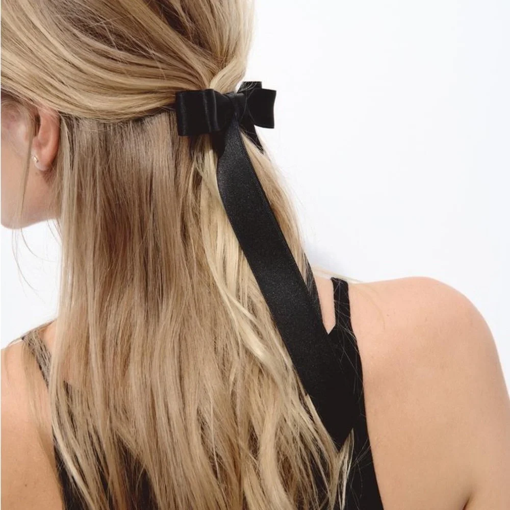 ZARA Bow Hair Clip